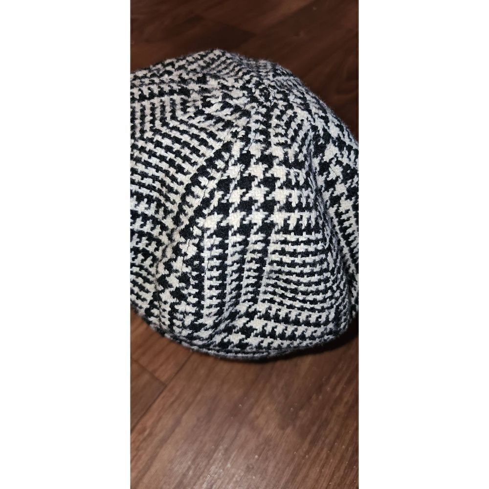 Houndstooth Cap - Picture 2 of 6